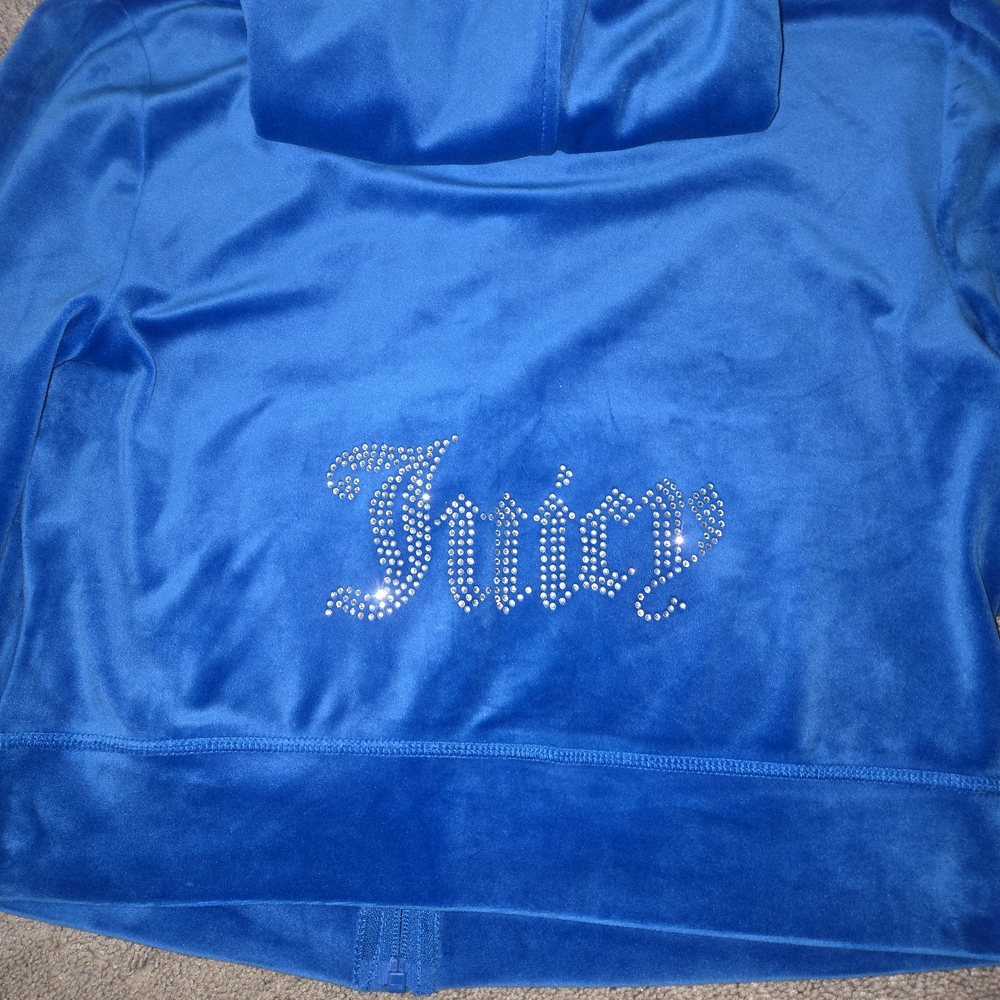 Juicy Couture Blue Velour Tracksuit - Picture 4 of 7